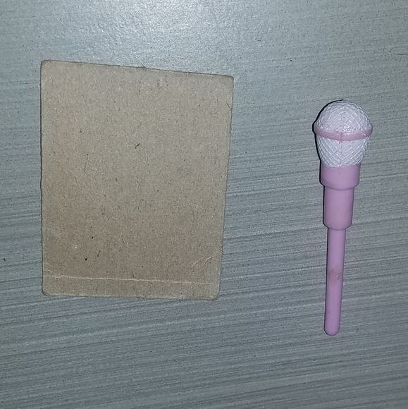 VintageBARBIE & The Rockers Play Card & Microphone - Picture 3 of 4